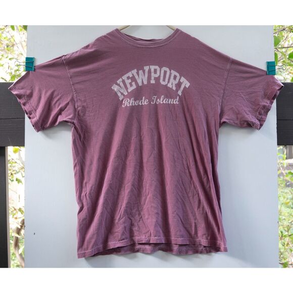 Newport Rhode Island T-Shirt Size XL Short Sleeve Red Comfort Colors - Picture 1 of 5